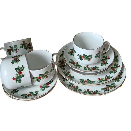 Conjunto de Porcelana  Natalino com 12 Peças